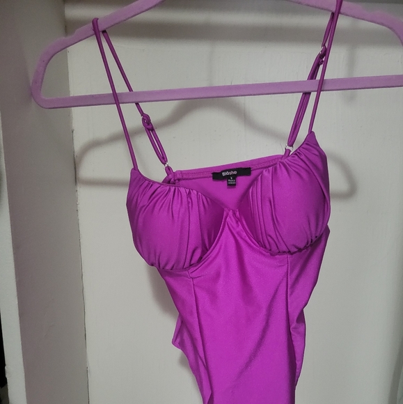 SEXY PURPLE CORSET BODYSUIT - Picture 2 of 7